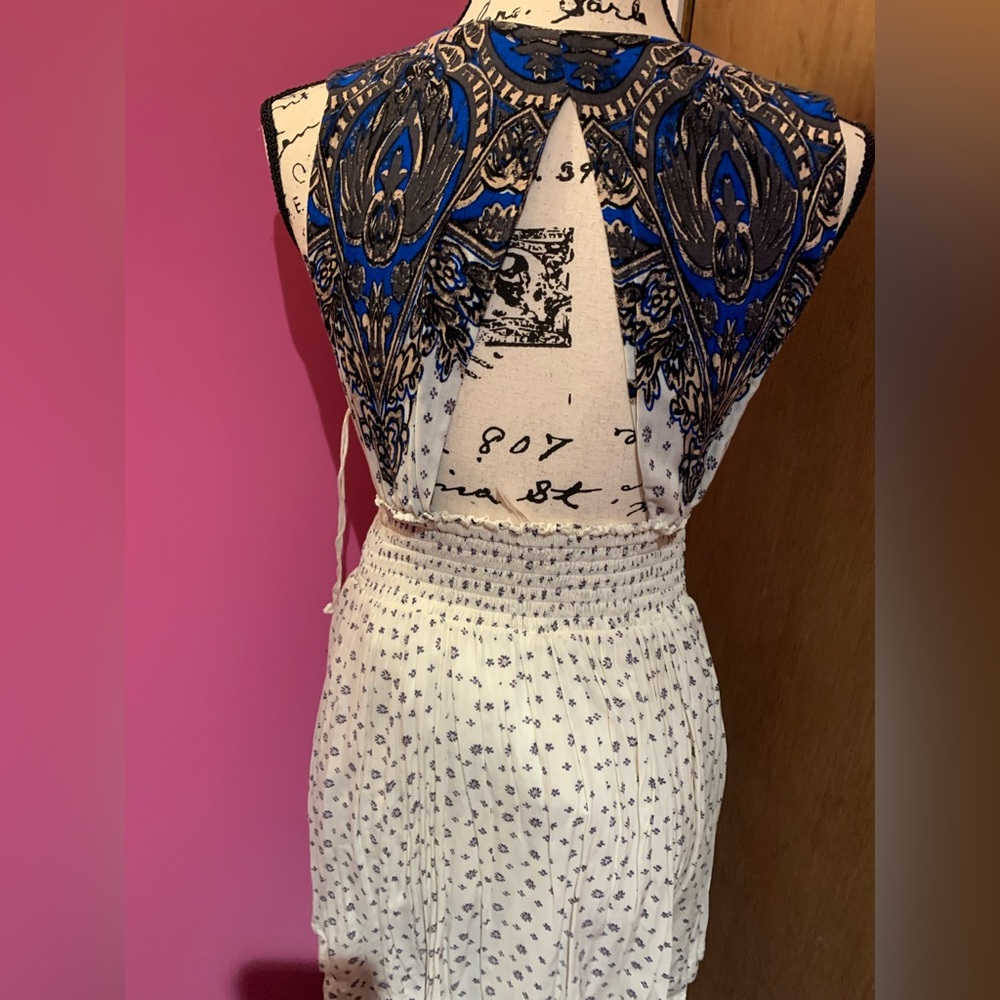 FREE PEOPLE LOW V NECK FLORAL MINI DRESS - size M - Picture 5 of 8